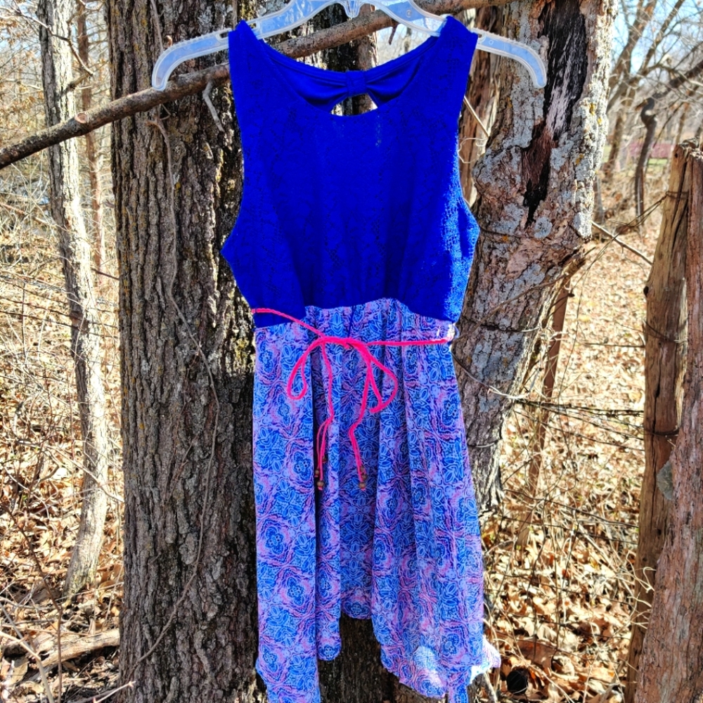 Size 14 (girls) Emily West dress